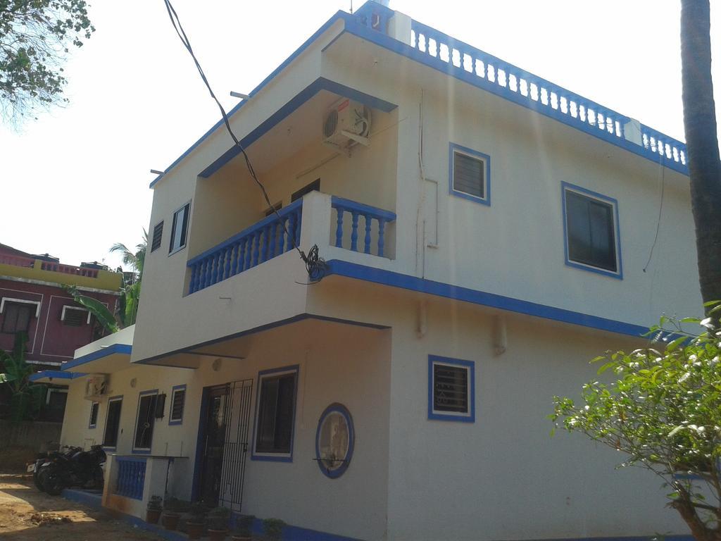 Casa Almeida Guest House Candolim Exterior photo